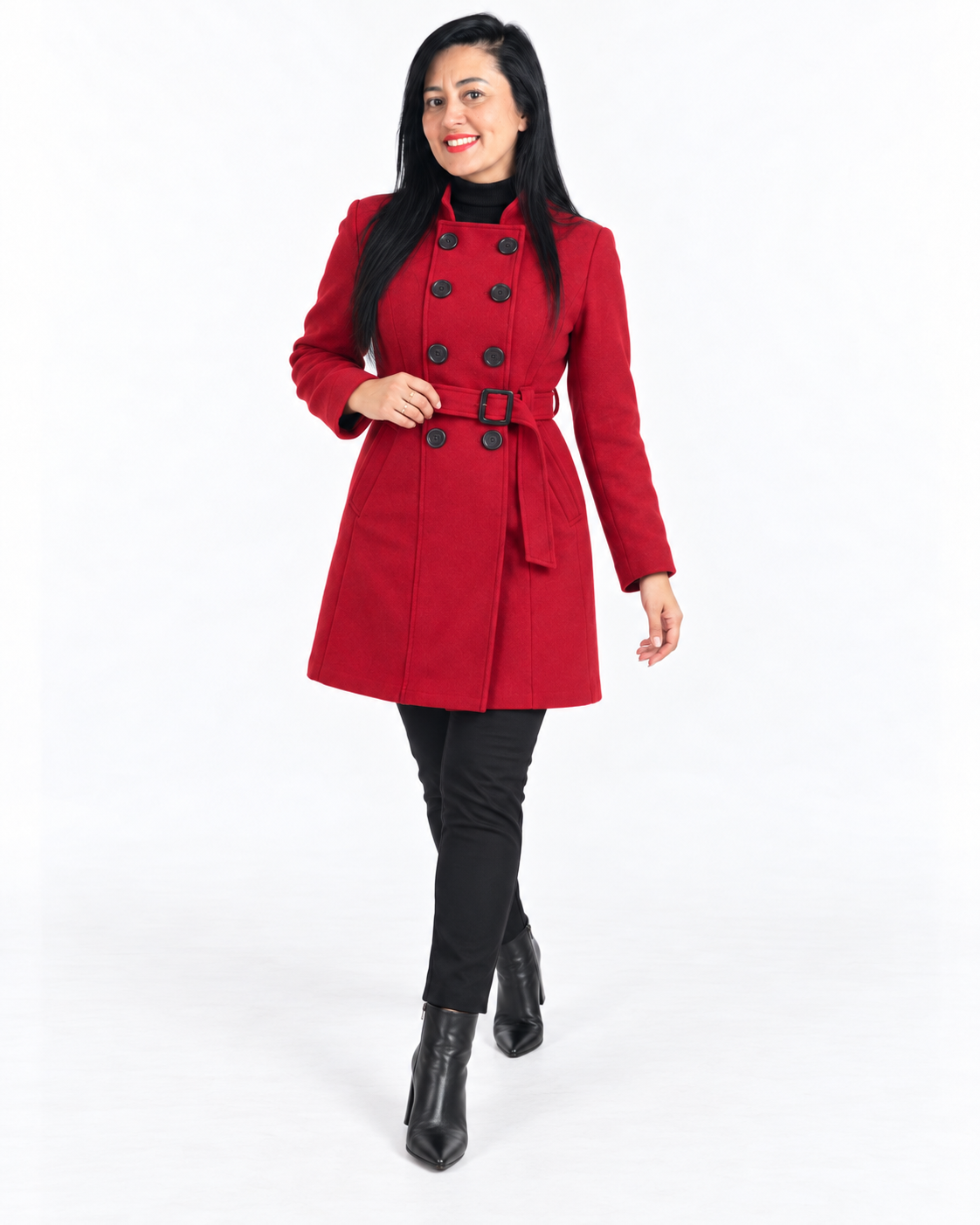 Look KLV com sobretudo vermelho